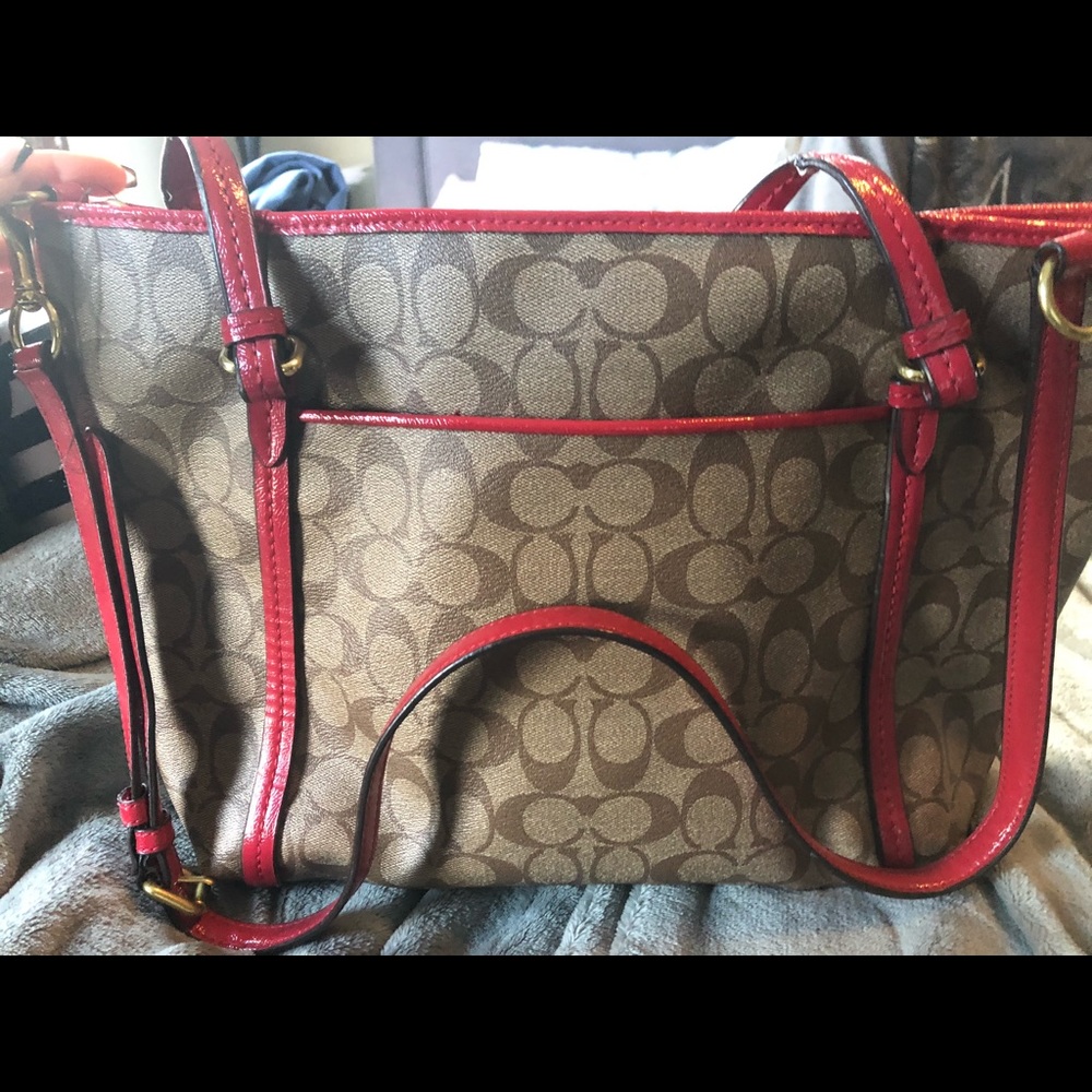 Coach purse - Picture 2 of 6